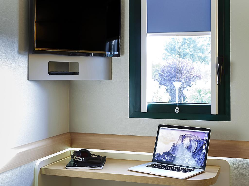 Ibis Budget Albi Terssac Esterno foto
